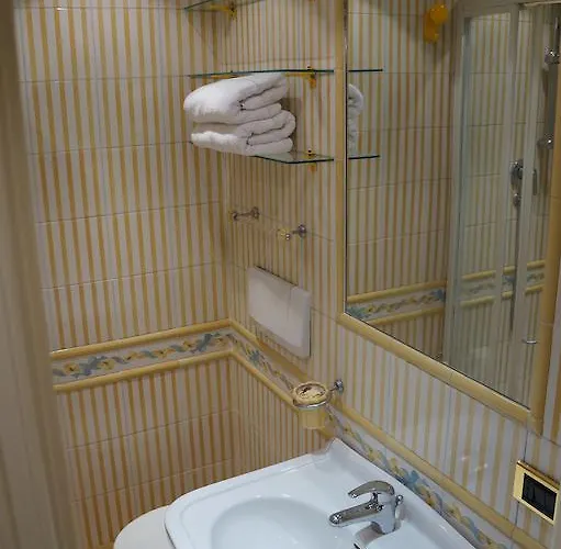 Global 247 Hostel Rome